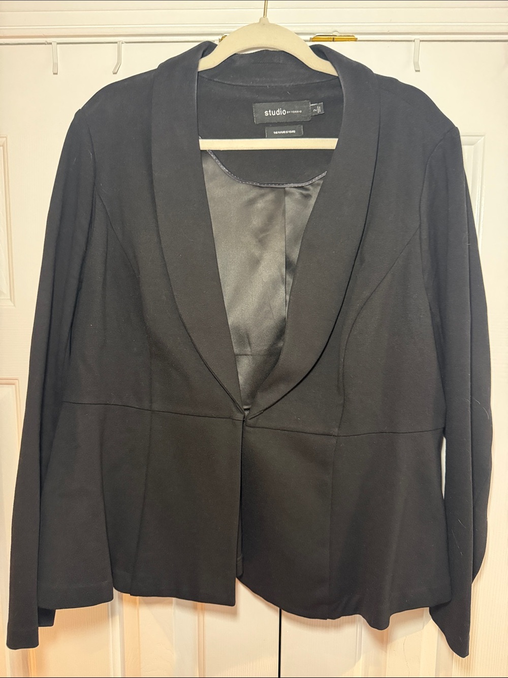 torrid Black Open-Front Shawl Collar with Peplum Back Blazer